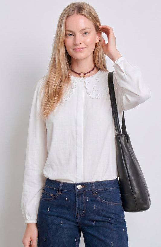 Bobo Collar Blouse Embroidery White