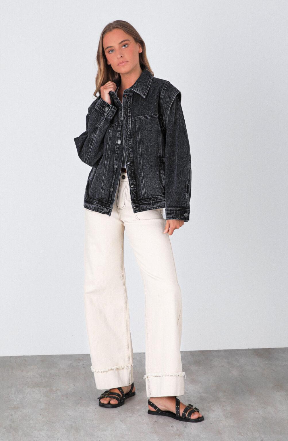 Jeans Black Jacket