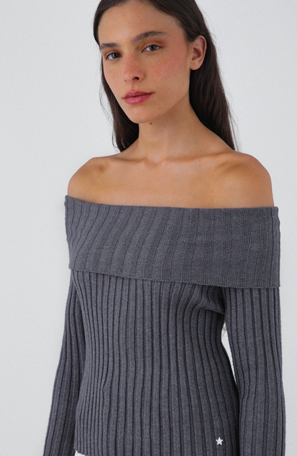 Knitted T-Shirt Shoulders Gray