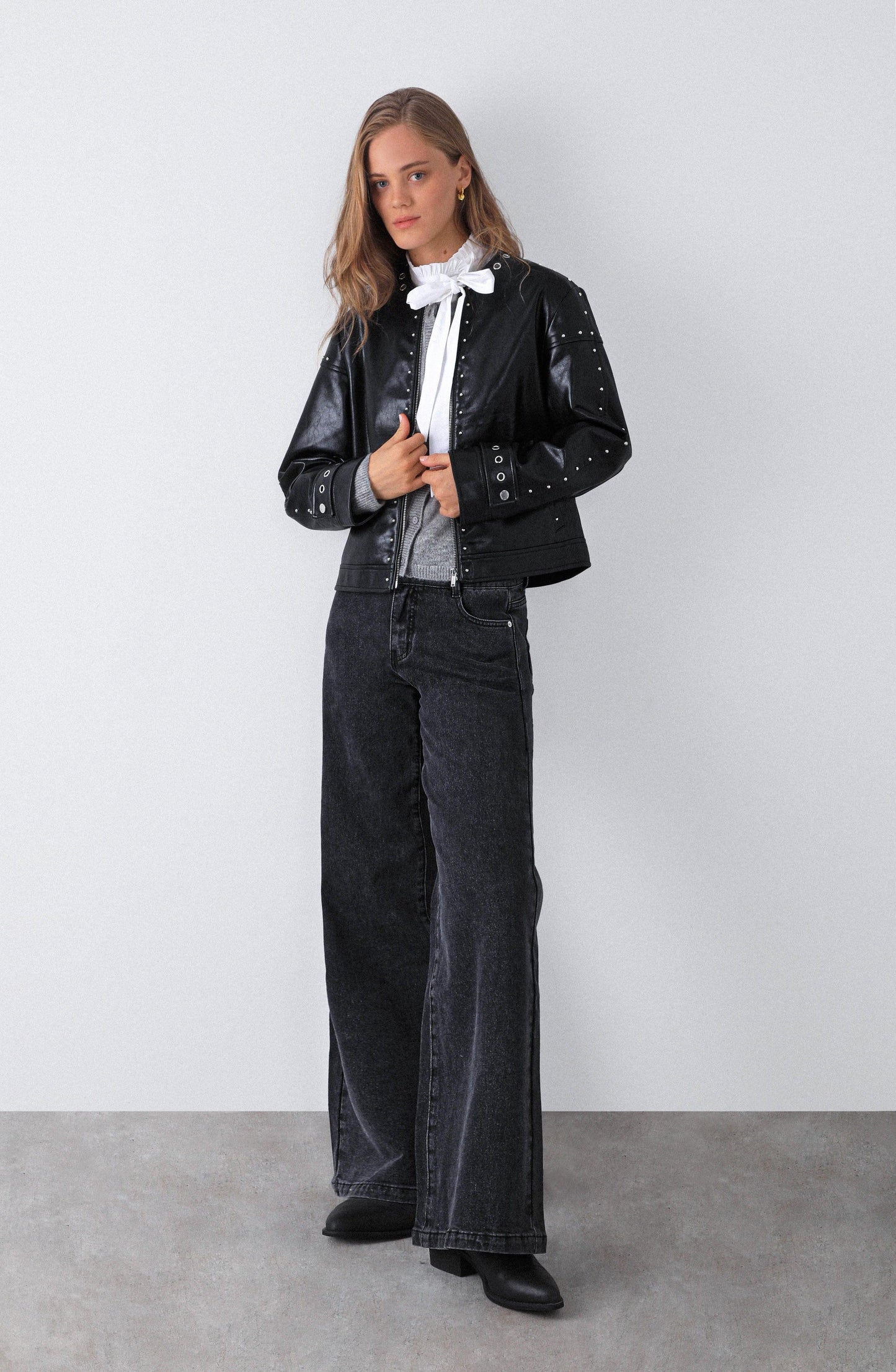 Ojal Black Jacket