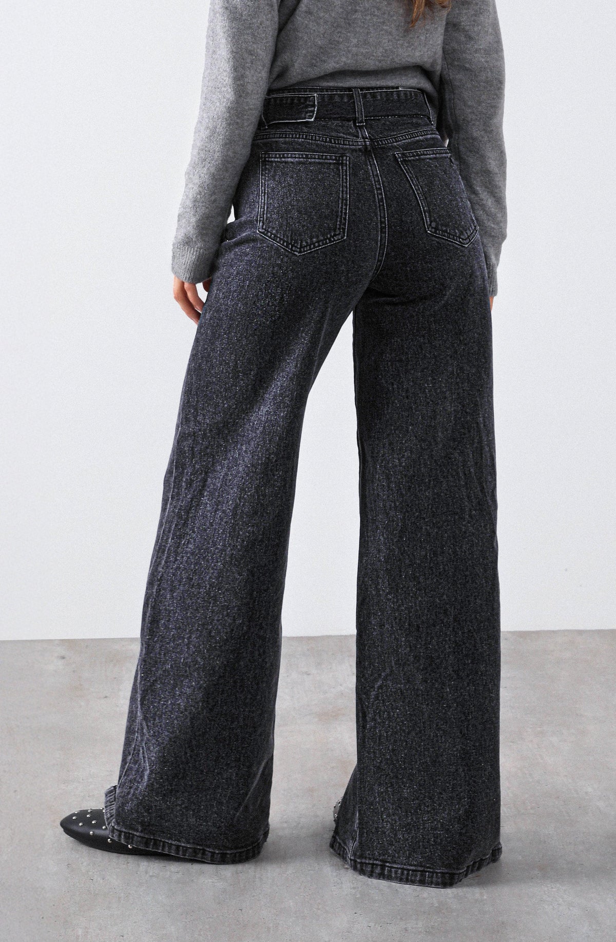 Black Belted Slit Pants