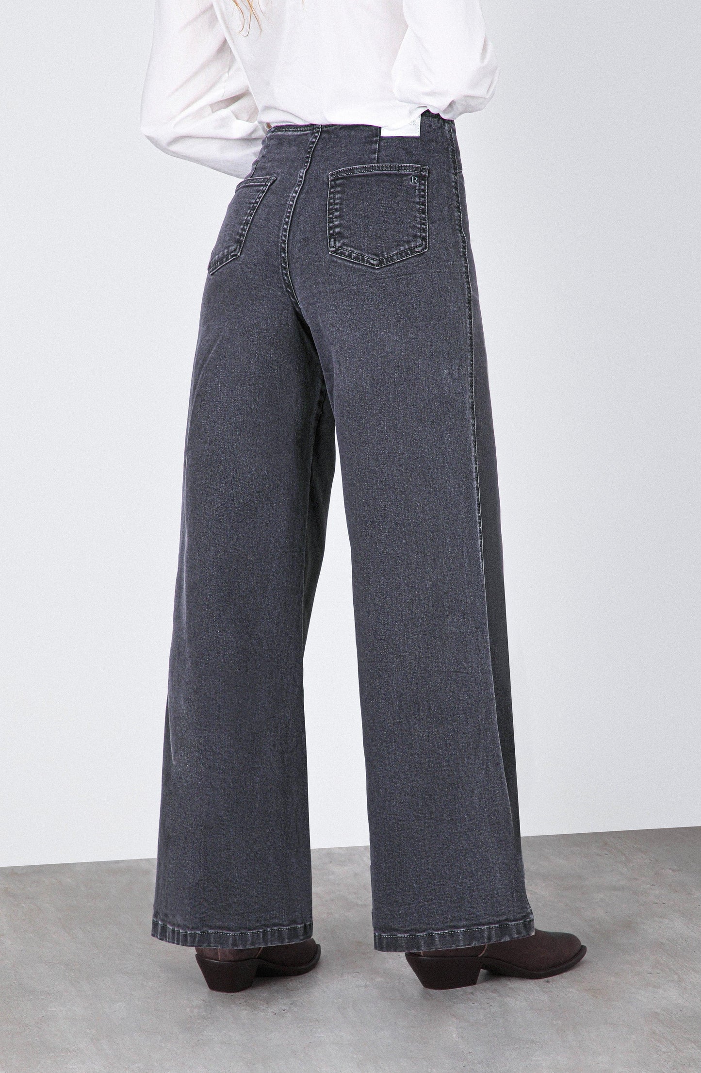 Steel Fitted Waistband Pants