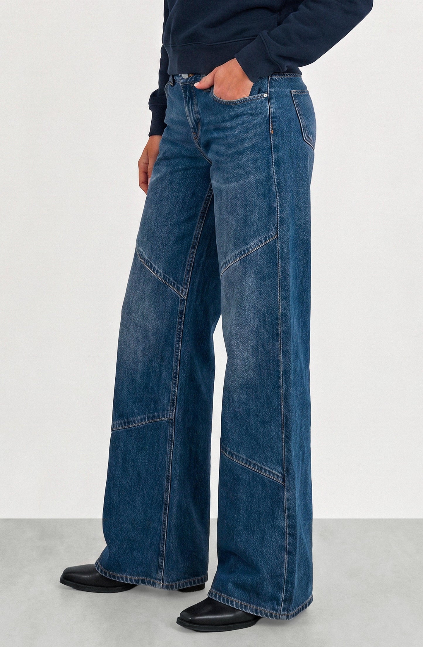 Dark Blue Seams Pants