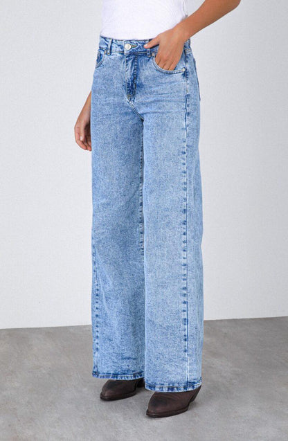 Blue Ojal Back Pocket Pants