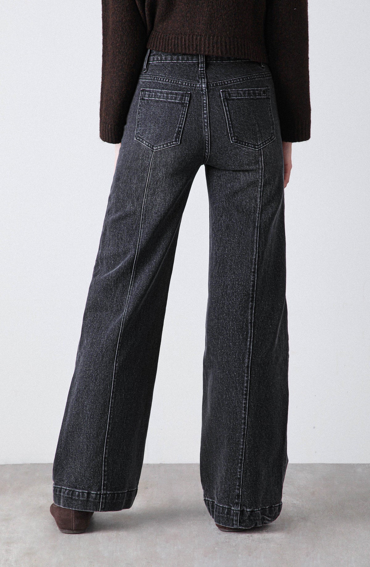 Black Wide-Leg Pocket Pants