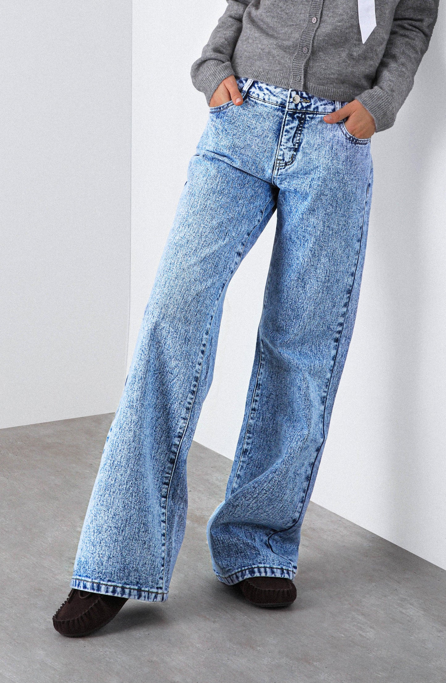 Blue Pocket Ojal Pants
