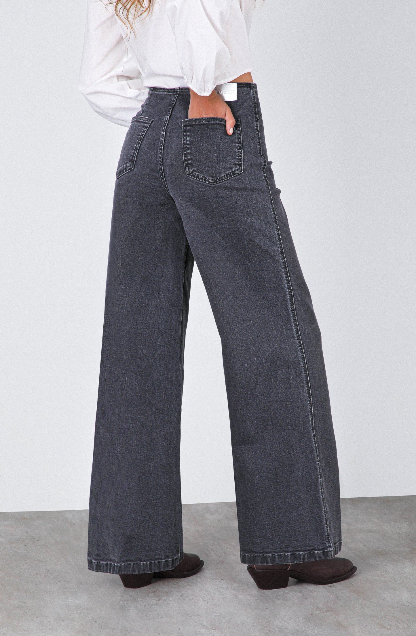 Steel Fitted Waistband Pants