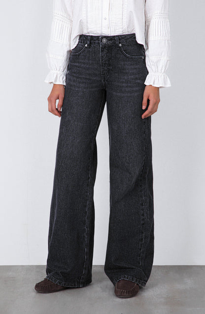 Brown Denim Pants with Application