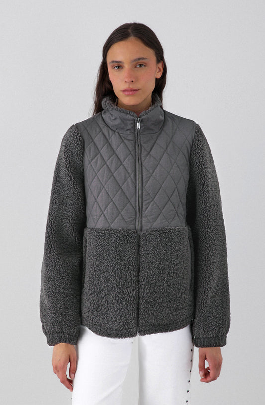 Chiporro Acolchado Cuello Alto Gray