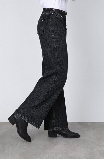 Pantalón Tachas Zipper Black
